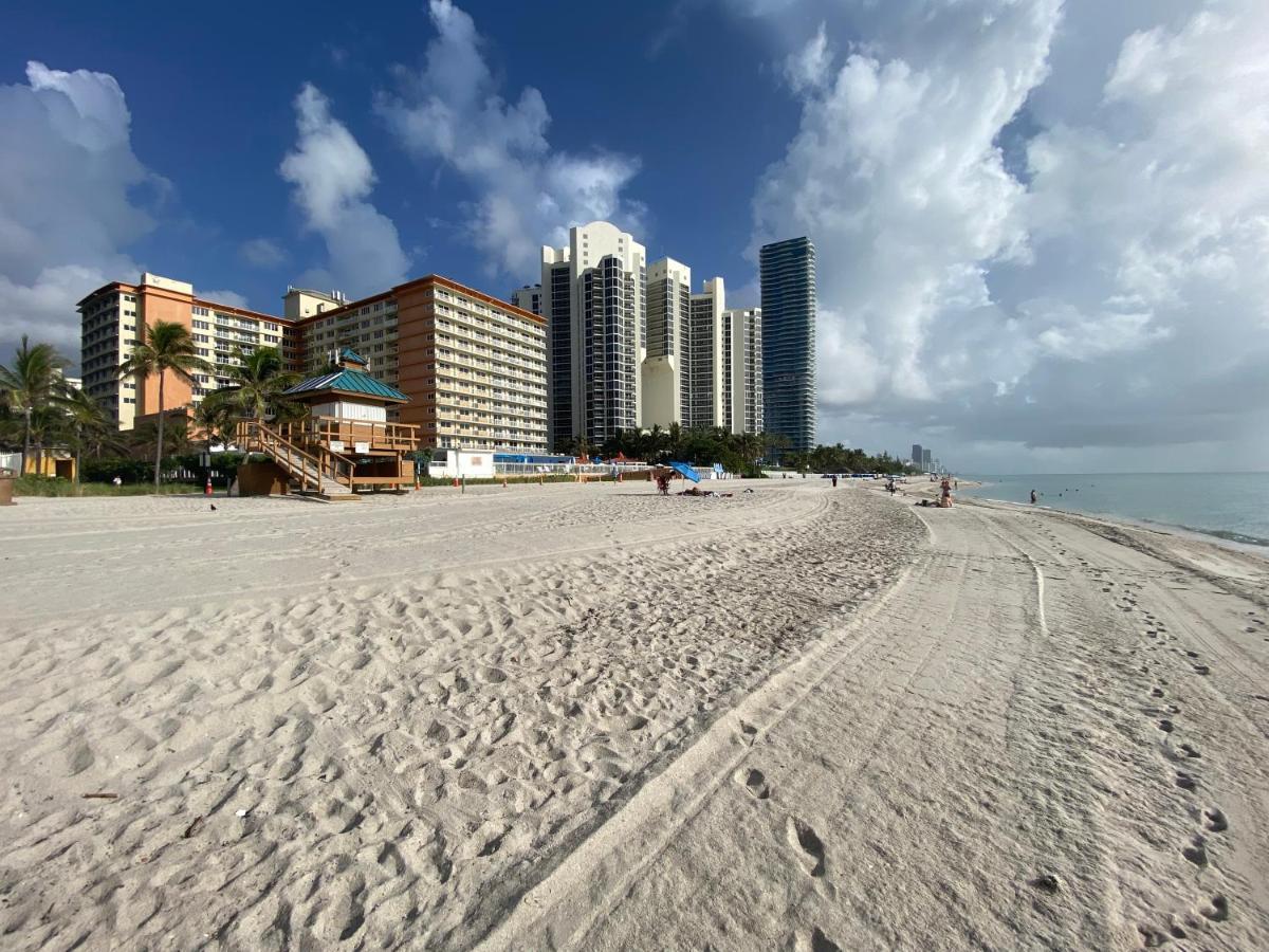 Beachfront Condo In Miami! Sunny Isles Beach Exteriör bild
